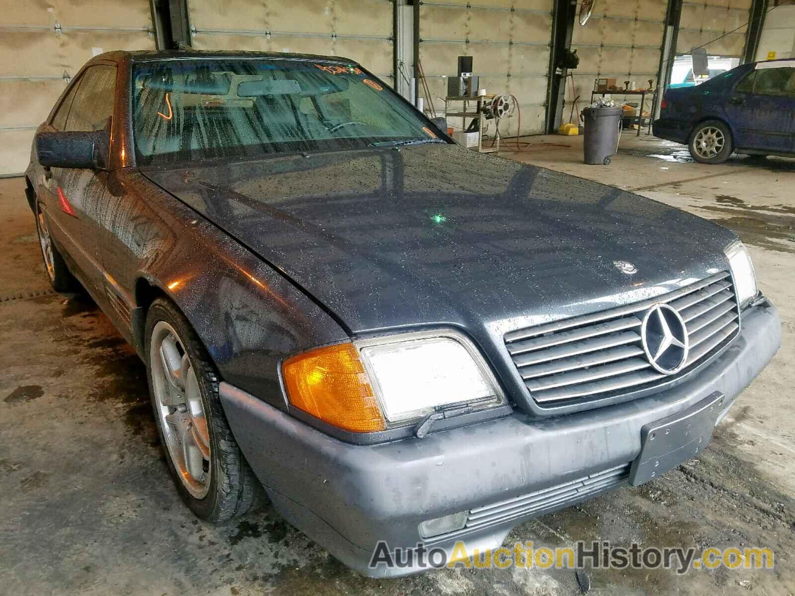 1992 MERCEDES-BENZ 500 SL, WDBFA66E4NF041375