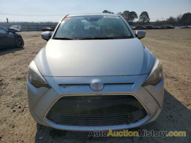 TOYOTA YARIS, 3MYDLBYV0JY326281