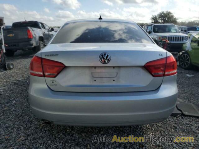 VOLKSWAGEN PASSAT SE, 1VWBH7A3XCC070396