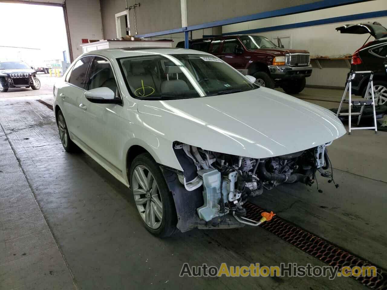 2017 VOLKSWAGEN PASSAT SE, 1VWGT7A32HC071487