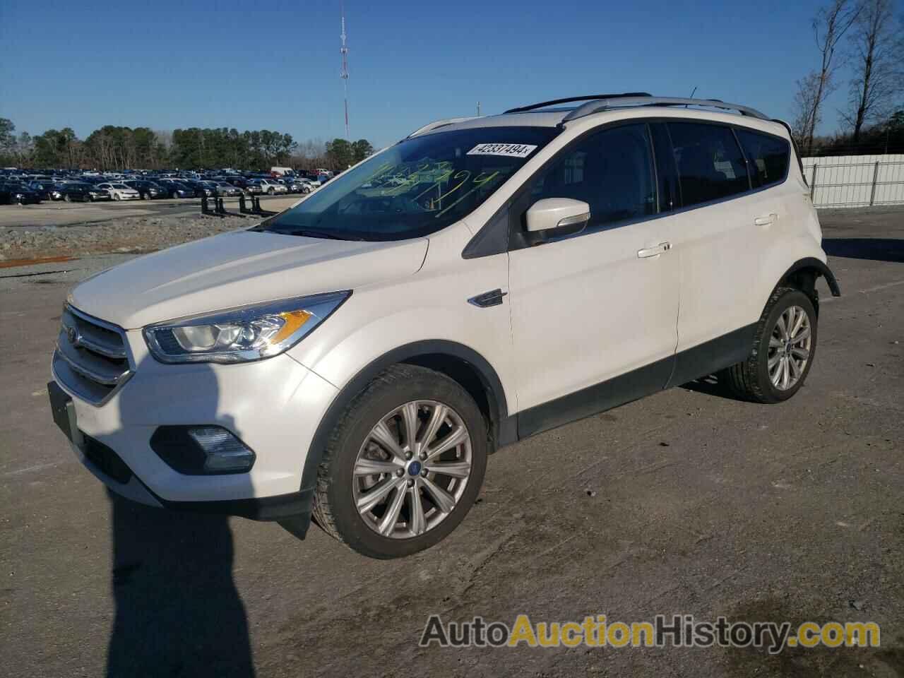 FORD ESCAPE TITANIUM, 1FMCU9J91HUB64571