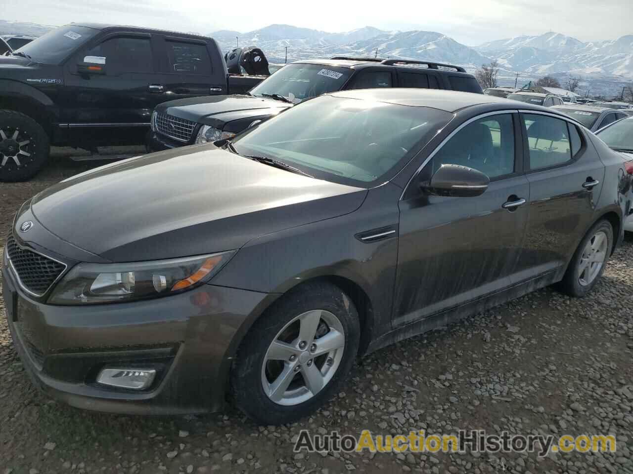 KIA OPTIMA LX, 5XXGM4A7XFG356940