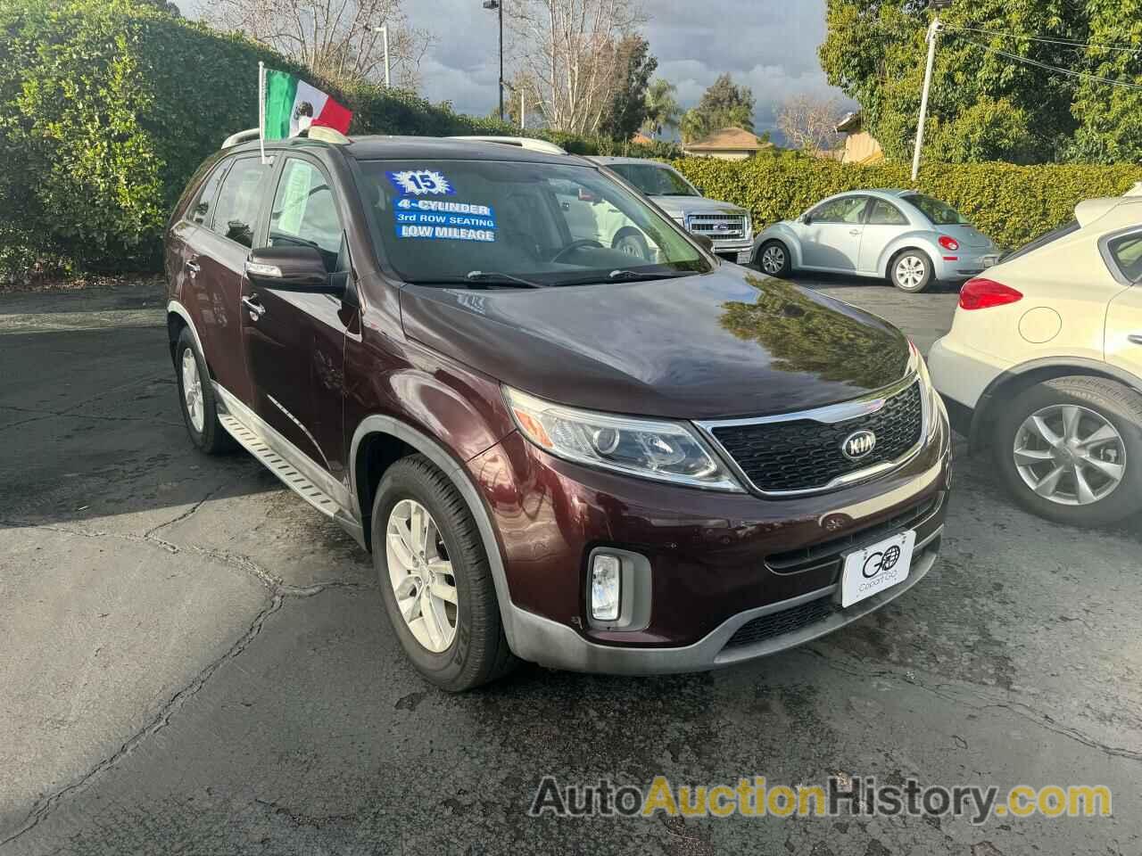 KIA SORENTO LX, 5XYKT4A61FG649416