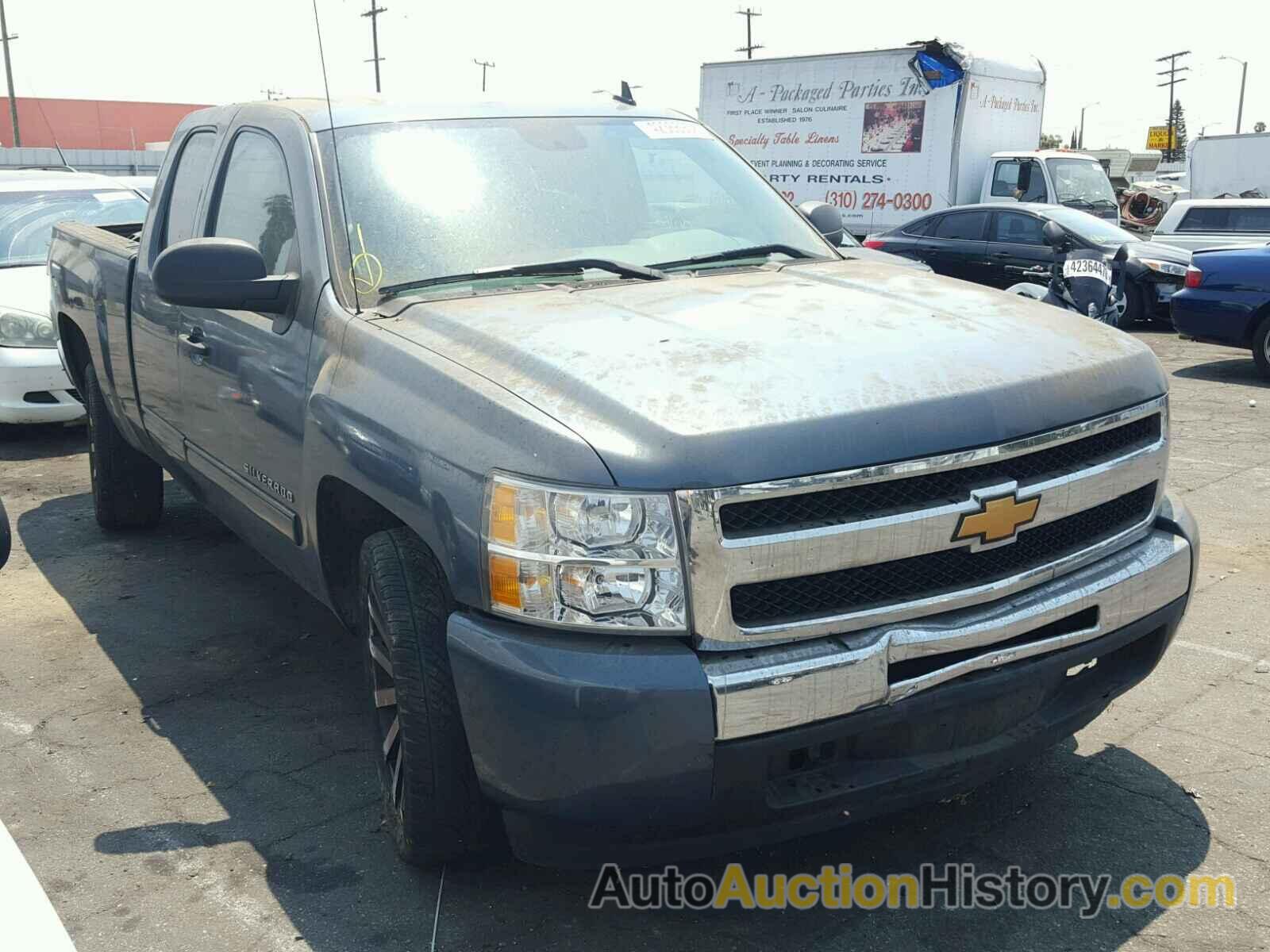 2011 CHEVROLET SILVERADO C1500  LS, 1GCRCREA3BZ216265