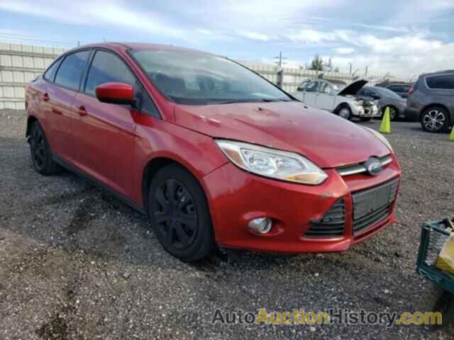 FORD FOCUS SE, 1FAHP3F27CL230684