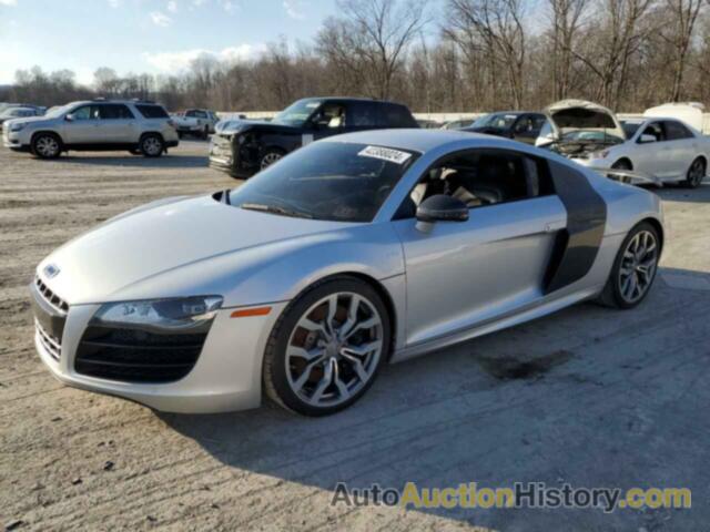 AUDI R8 5.2 QUATTRO, WUAENAFG4BN002084