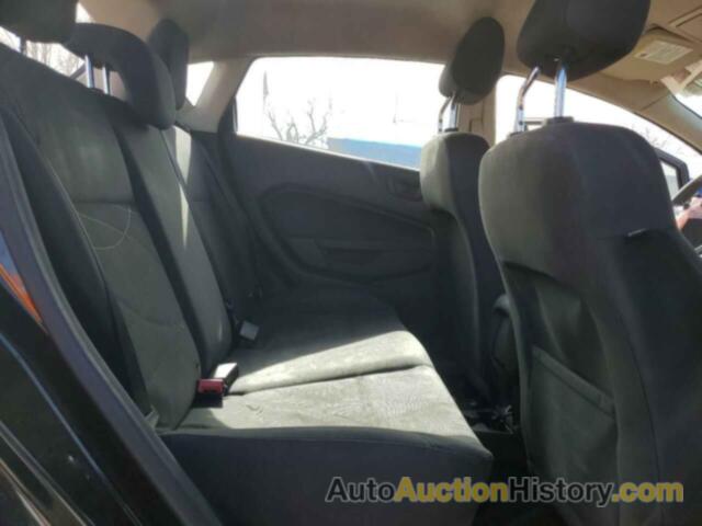 FORD FIESTA SE, 3FADP4EJ2JM101731