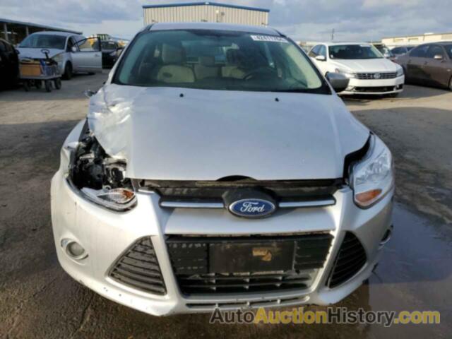 FORD FOCUS SE, 1FAHP3K22CL211191