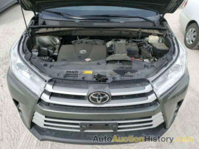 TOYOTA HIGHLANDER SE, 5TDKZRFH2KS294310