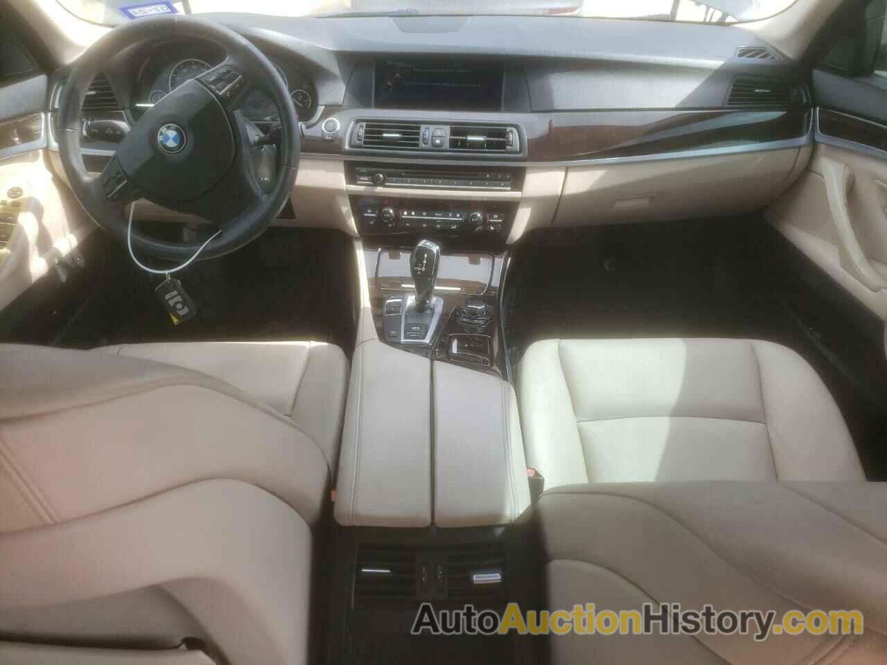 BMW 5 SERIES I, WBAXG5C54DDY33343