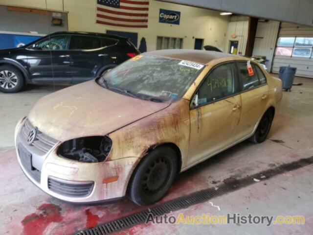 VOLKSWAGEN JETTA S, 3VWJZ71K38M138897