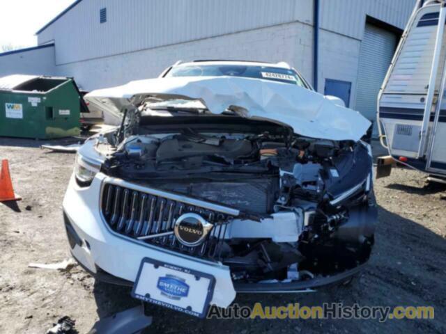 VOLVO XC40 CORE CORE, YV4L12UK2R2256687