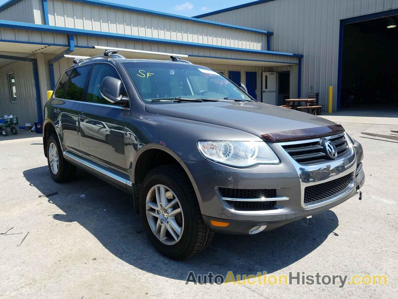 2009 VOLKSWAGEN TOUAREG V6, WVGBE77L69D028602