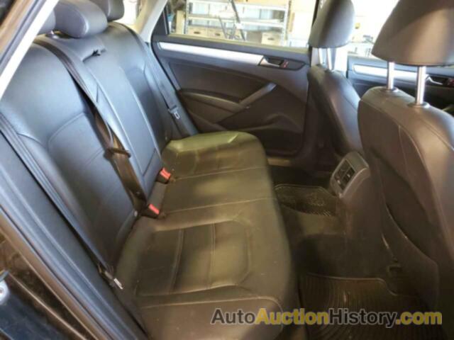 VOLKSWAGEN PASSAT SE, 1VWBP7A33DC048941