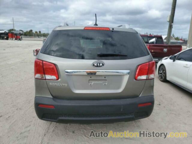 KIA SORENTO LX, 5XYKTDA20DG376012