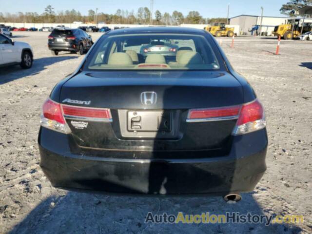 HONDA ACCORD LX, 1HGCP2F34CA099511