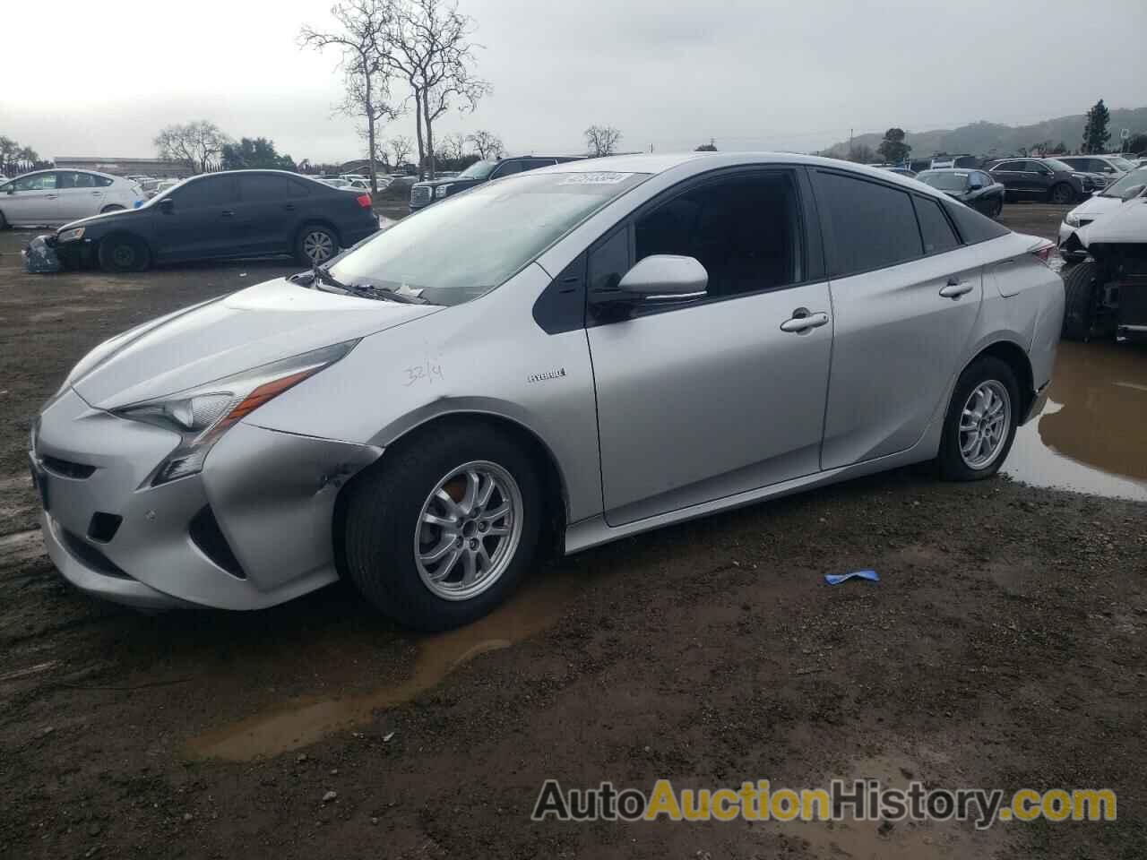 TOYOTA PRIUS, JTDKBRFU9H3041870