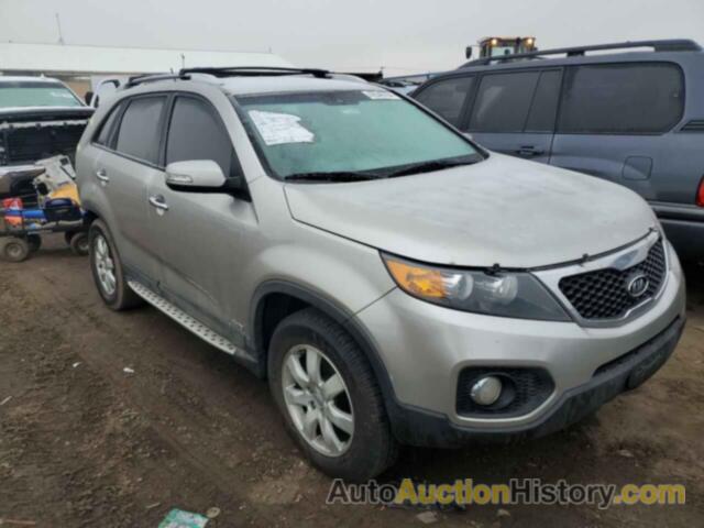 KIA SORENTO LX, 5XYKTDA21DG342192