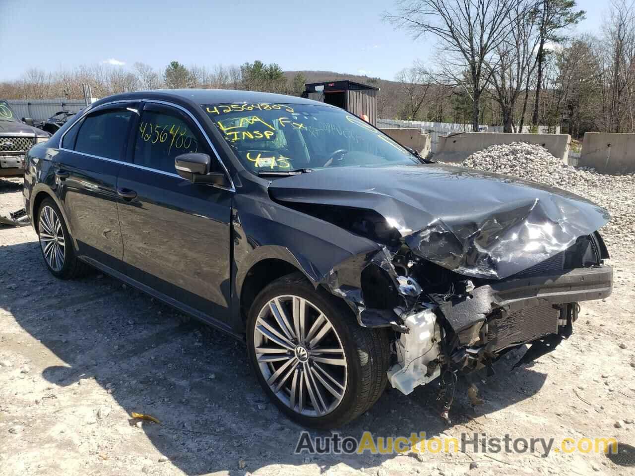 2015 VOLKSWAGEN PASSAT SE, 1VWBT7A31FC016519