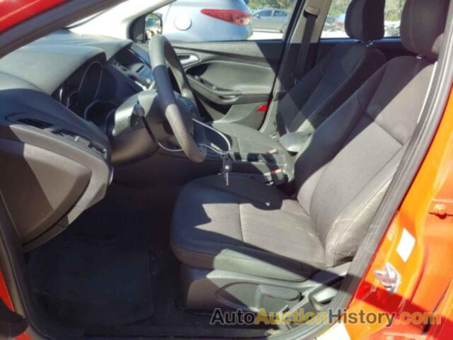 FORD FOCUS SE, 1FADP3K22GL344912