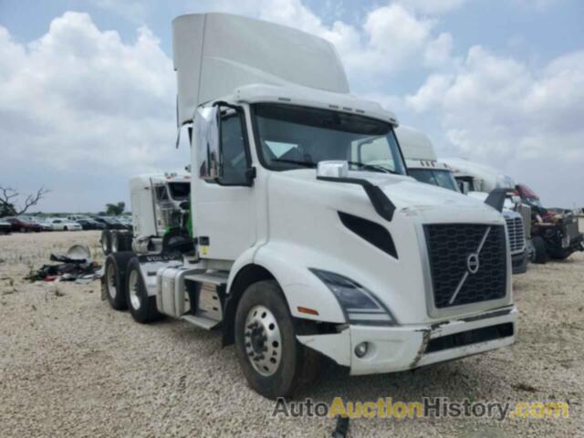 VOLVO All Models, 4V4WC9EH7KN210769