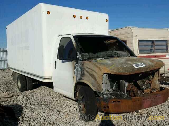 2005 CHEVROLET EXPRESS G3500 , 1GBJG31U151108782