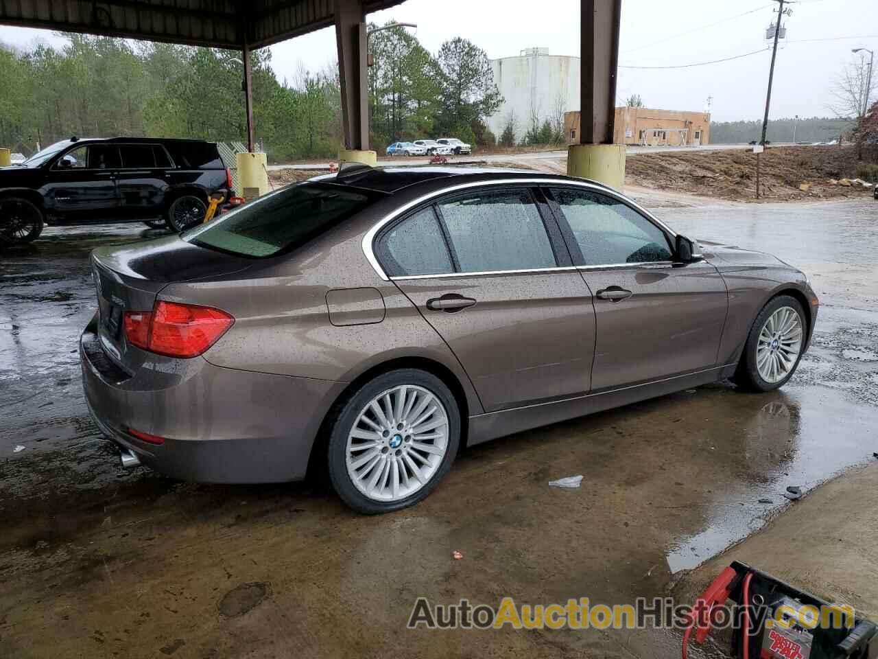 BMW 3 SERIES XI, WBA3B9C52EP458136