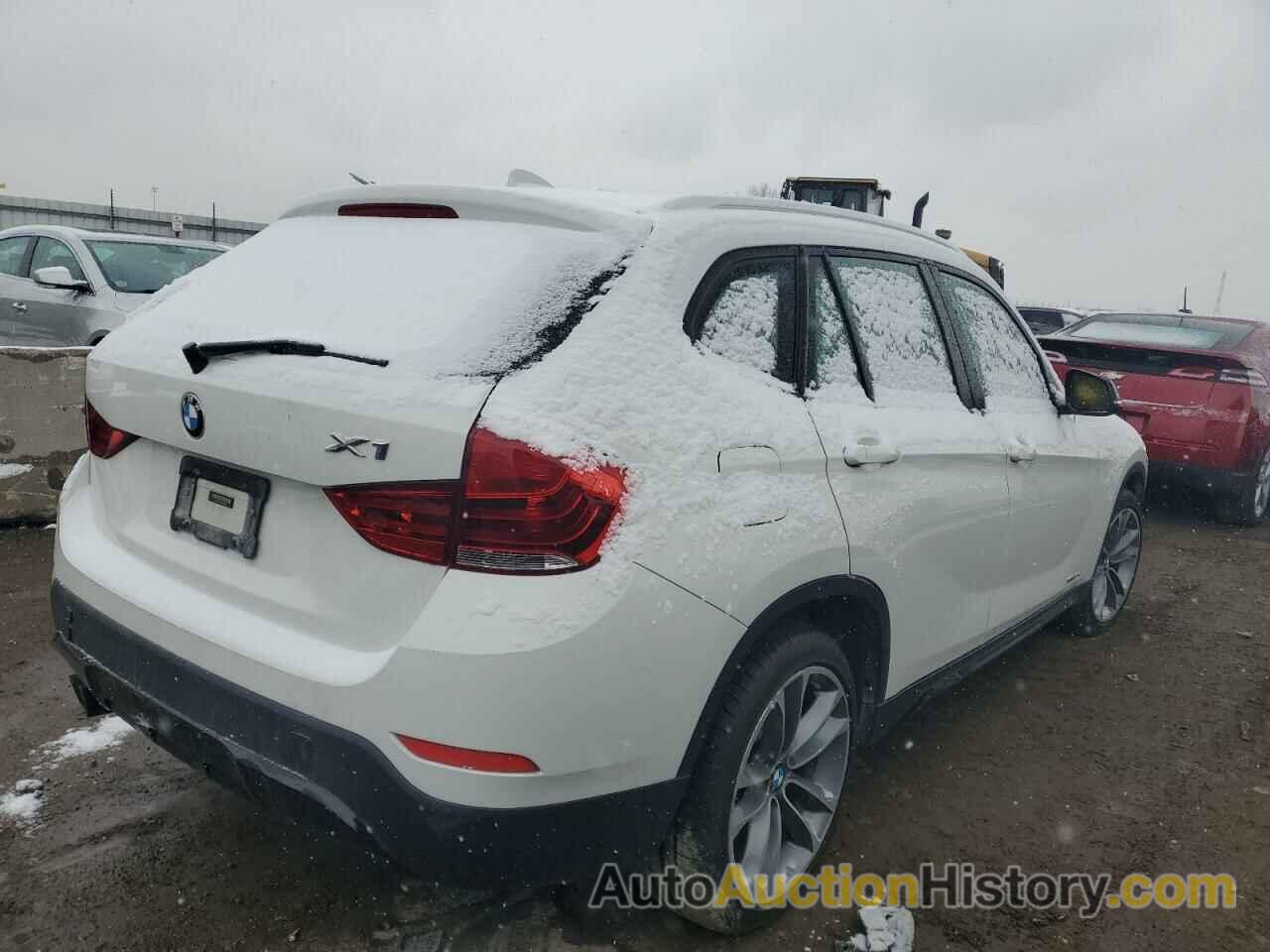 BMW X1 XDRIVE28I, WBAVL1C55EVY13383