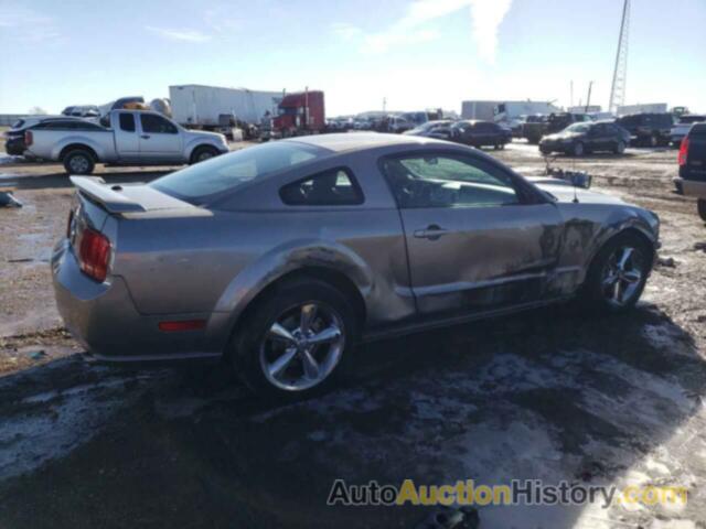 FORD MUSTANG GT, 1ZVHT82HX95145569