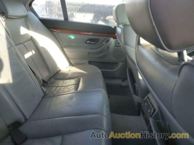 BMW 7 SERIES I AUTOMATIC, WBAGG834X1DN83952