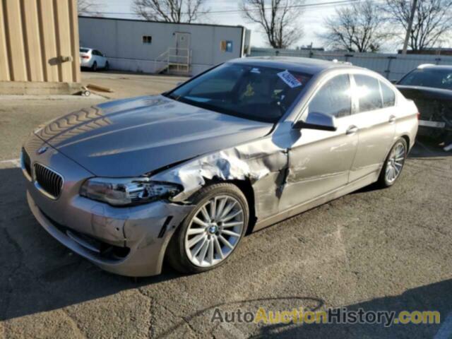 BMW 5 SERIES I, WBAFR7C53DC829226