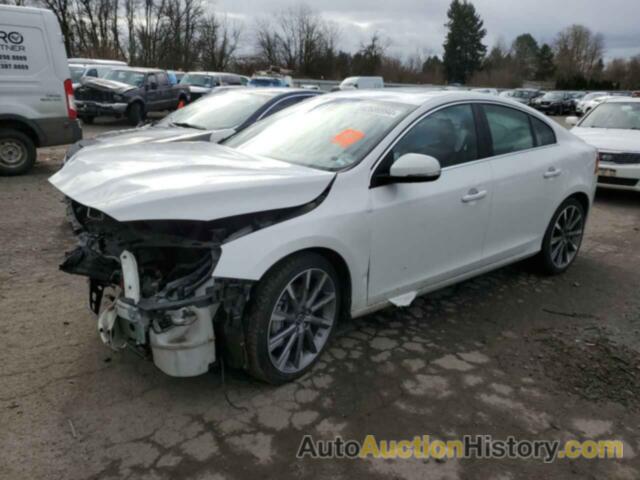 VOLVO S60 PLATINUM, YV1612TM5F1347788