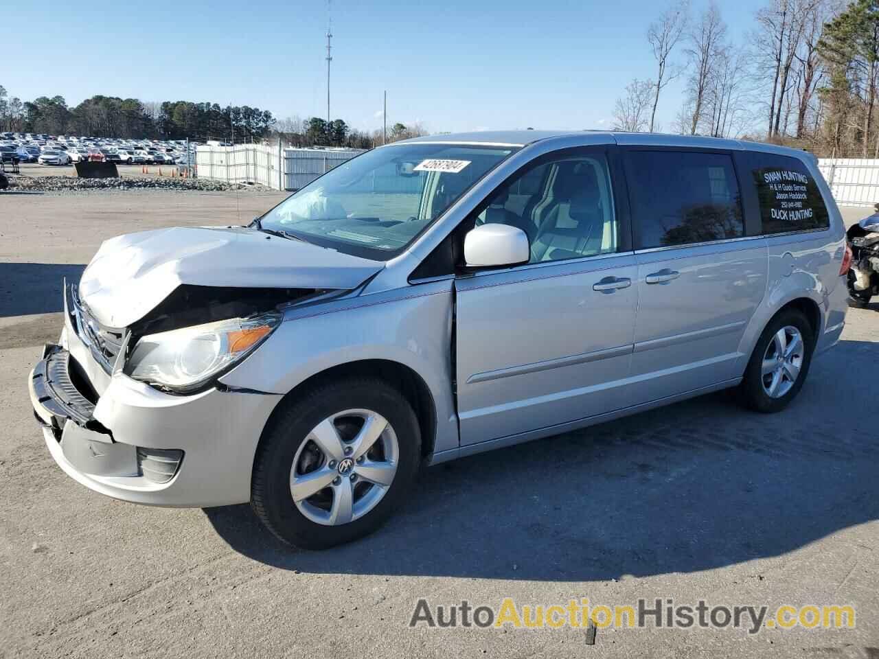 VOLKSWAGEN ROUTAN SE, 2V4RW3D16AR360512