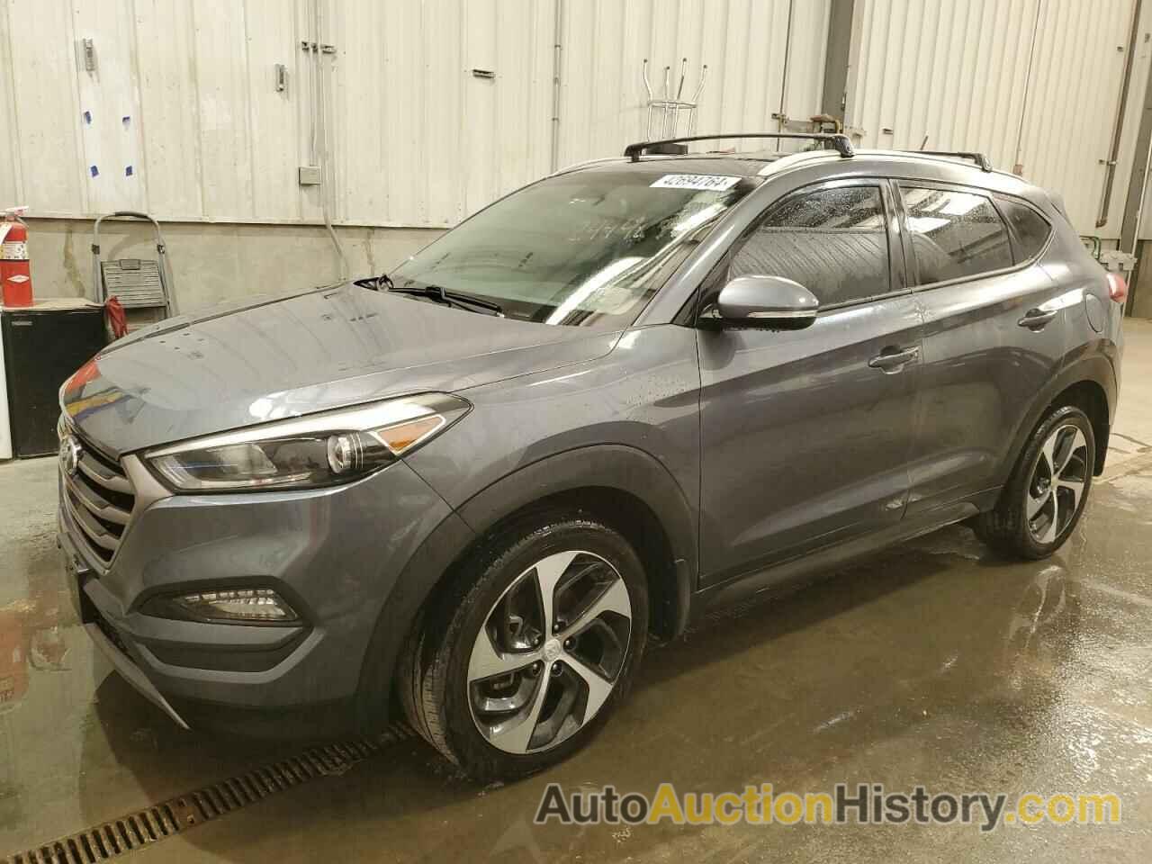 HYUNDAI TUCSON LIMITED, KM8J3CA20GU244467