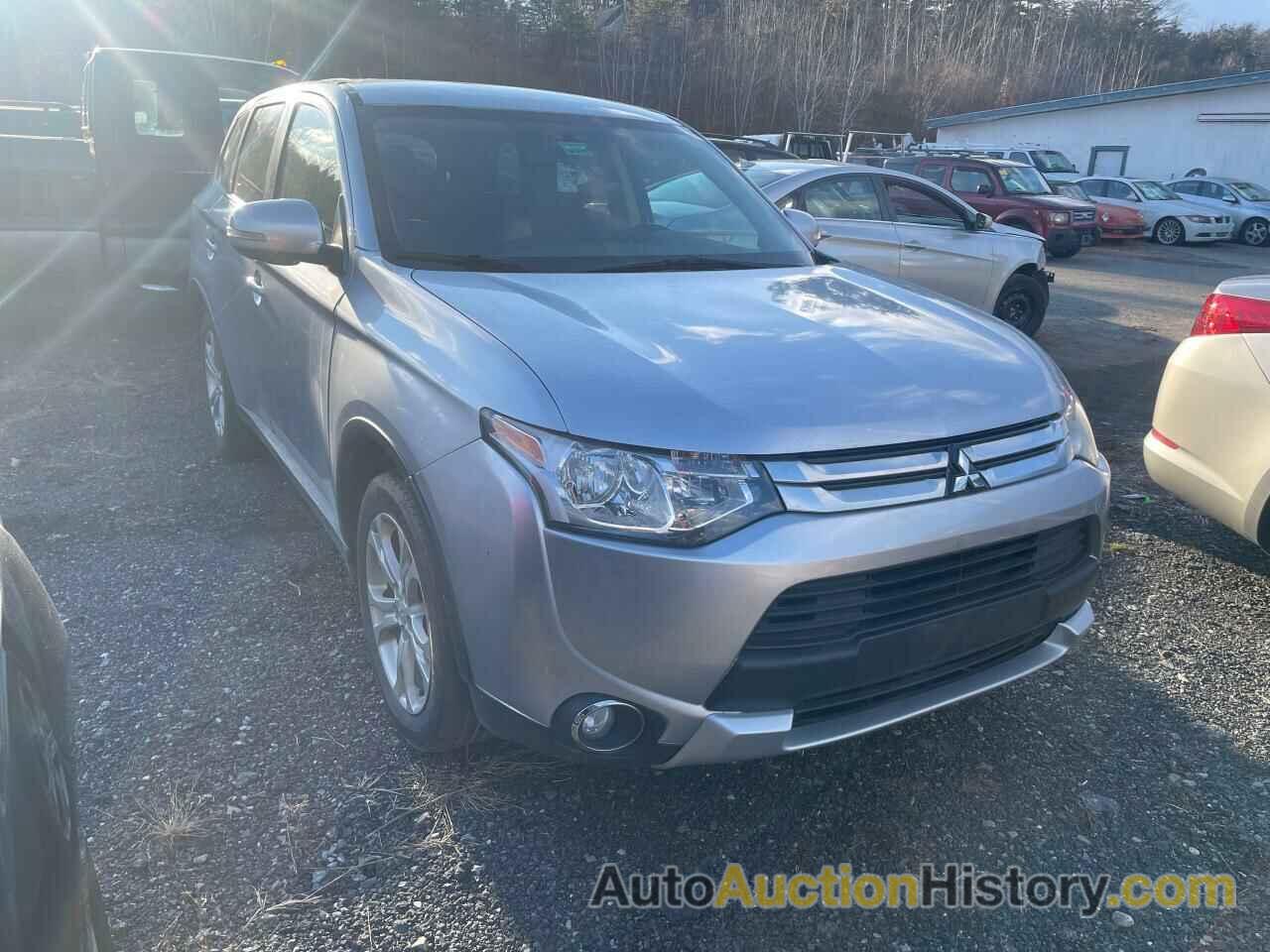 MITSUBISHI OUTLANDER SE, JA4AZ3A38FZ003358