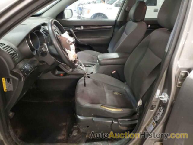 KIA SORENTO BASE, 5XYKTDA28CG272348