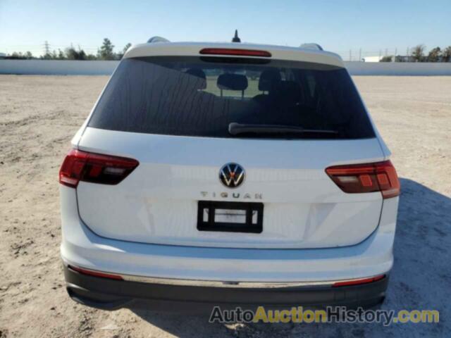 VOLKSWAGEN TIGUAN S, 3VV1B7AX7NM085864