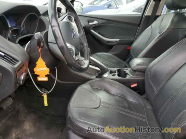 FORD FOCUS SE, 1FADP3K24DL214528