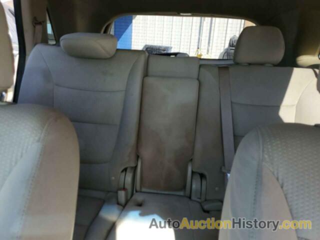 KIA SORENTO BASE, 5XYKT3A11BG026306