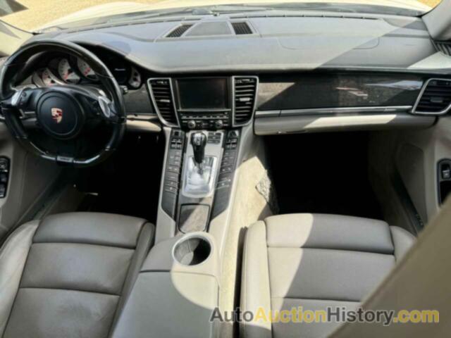 PORSCHE PANAMERA 2, WP0AA2A71CL013190