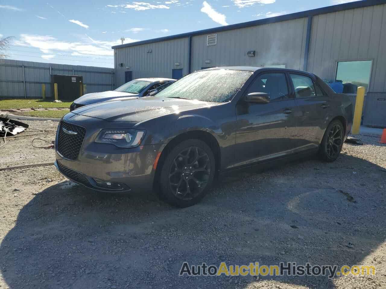 CHRYSLER 300 S, 2C3CCABG6KH693938