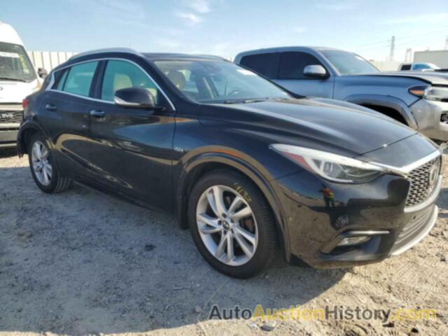 INFINITI QX30 BASE, SJKCH5CP4HA016152