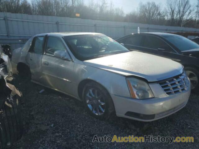 CADILLAC DTS LUXURY COLLECTION, 1G6KD5EY7AU137930