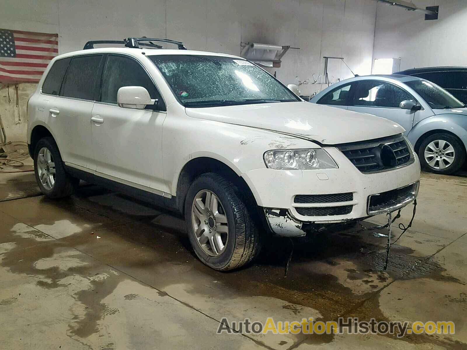 2004 VOLKSWAGEN TOUAREG 4. 4.2, WVGCM67L14D018490