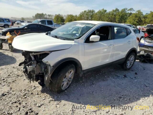 NISSAN ROGUE S, JN1BJ1CR8HW118461