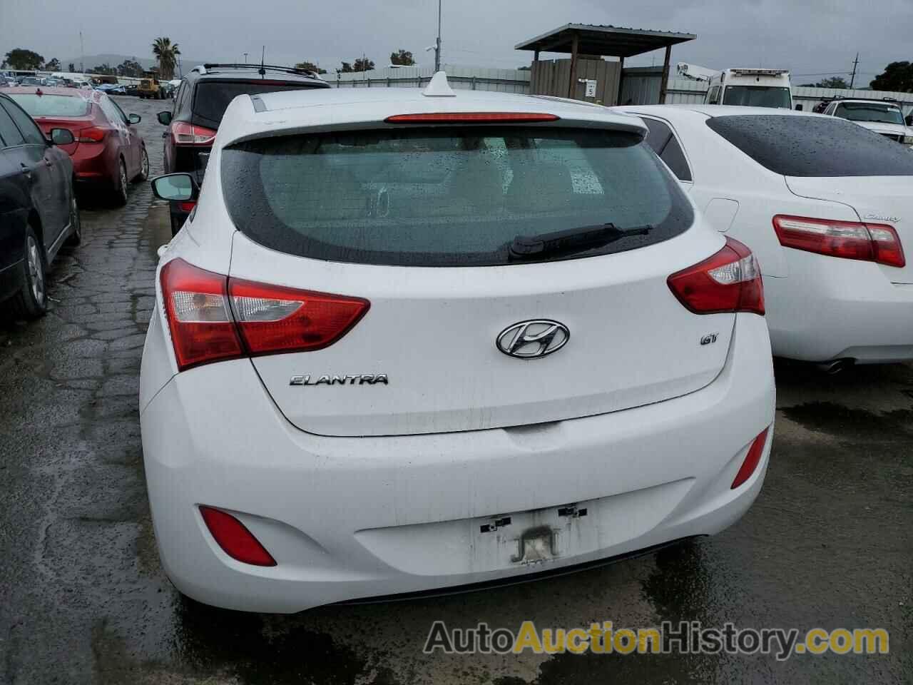 HYUNDAI ELANTRA, KMHD35LE0DU046791