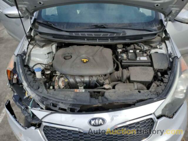 KIA FORTE LX, KNAFX4A61G5582331