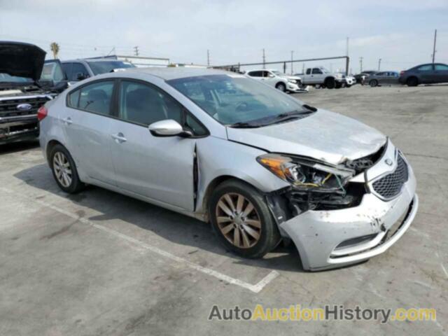 KIA FORTE LX, KNAFX4A61G5582331