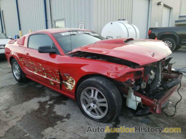 FORD MUSTANG GT, 1ZVHT82H755147614