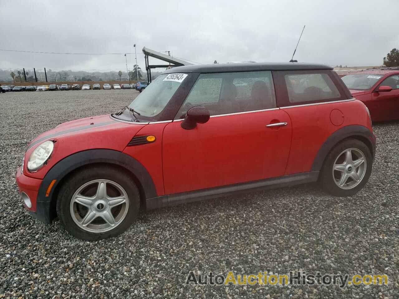 2007 MINI COOPER, WMWMF33597TT53528